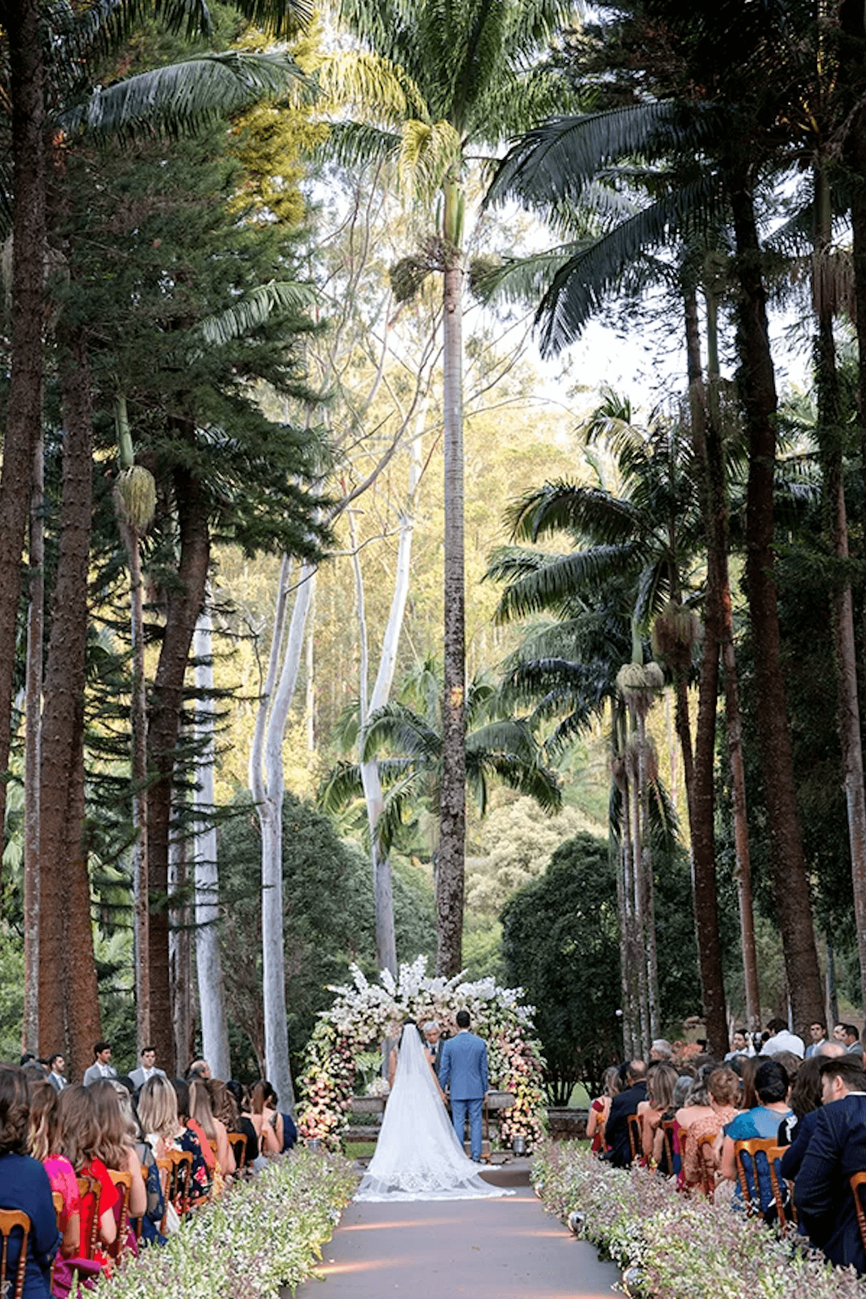 imagem Casamento rústico-contemporâneo na fazenda